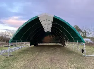 Mobilní plachtový přístřešek 12x8 m pro skot