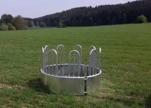 Kruhové příkrmiště pro chov zvířat do výběhu i na pastviny